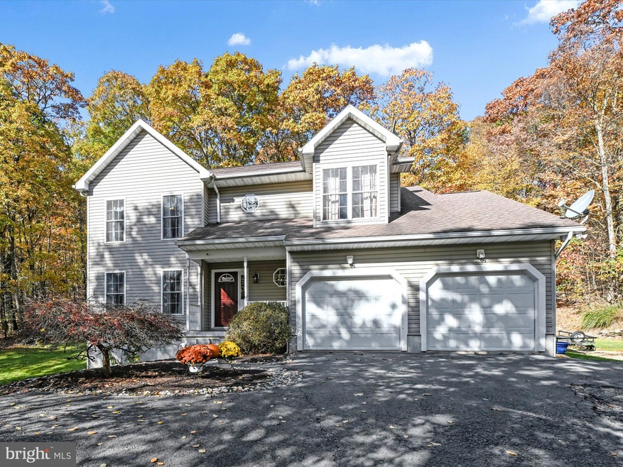 477 Mountain Rd, New Ringgold, PA 17960 - photo 1