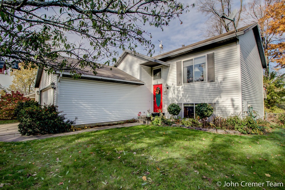 1315 Springdale Dr SE