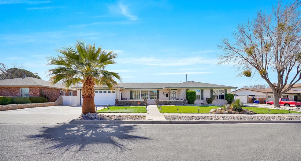 10208 Allway Dr, El Paso, TX 79925 - photo 1