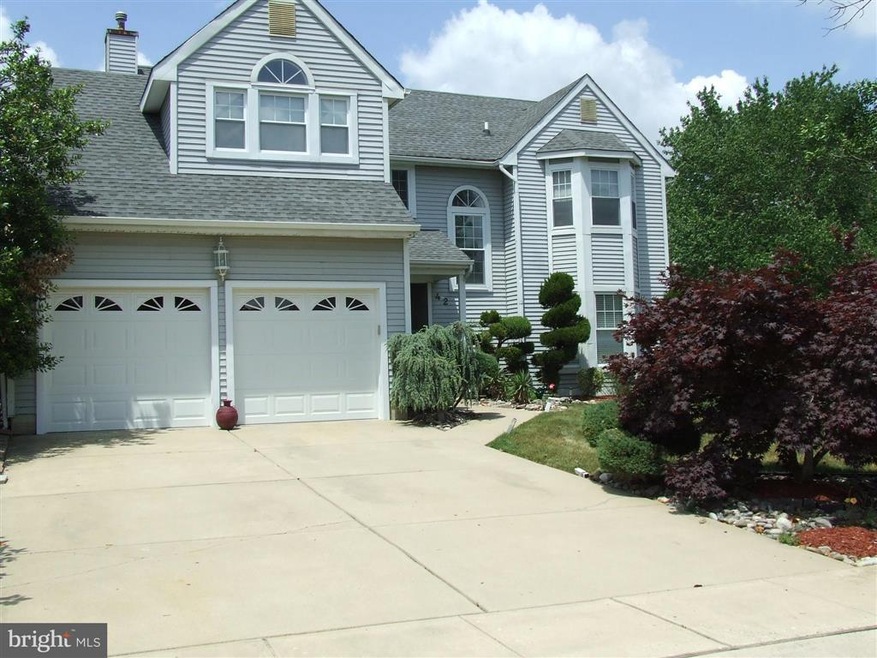 42 Edinburgh Ln, Mount Laurel, NJ 08054 - photo 1