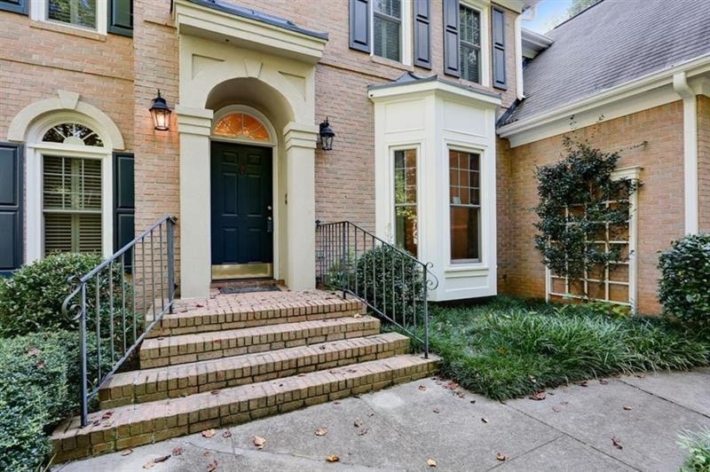 986 Chestnut Hill Rd SW, Marietta, GA 30064 - photo 1