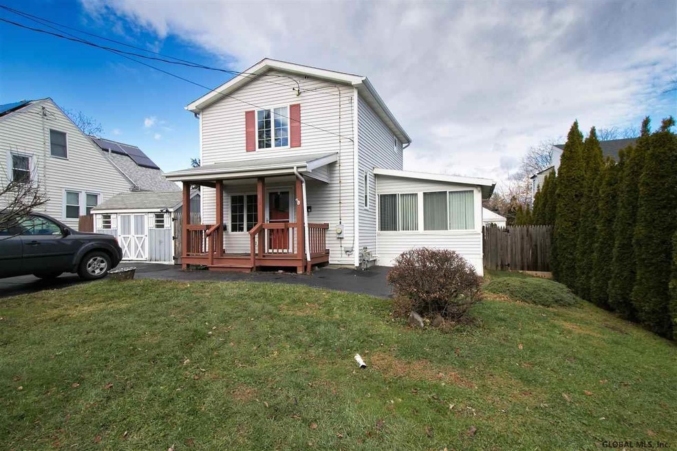 11 Hudson Ave, Rensselaer, NY 12144 - photo 1