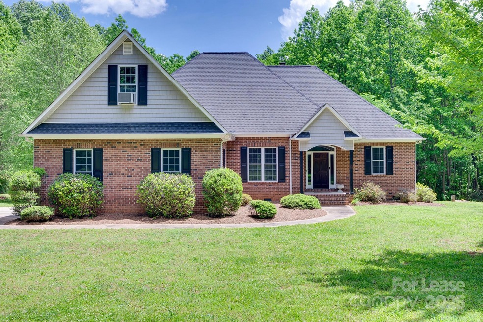 646 Harper Davis Rd, Clover, SC 29710 - photo 1