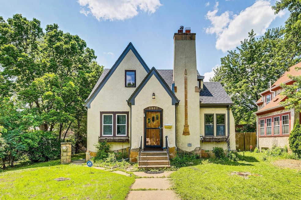 3807 Hubbard Ave N, Robbinsdale, MN 55422 - photo 1