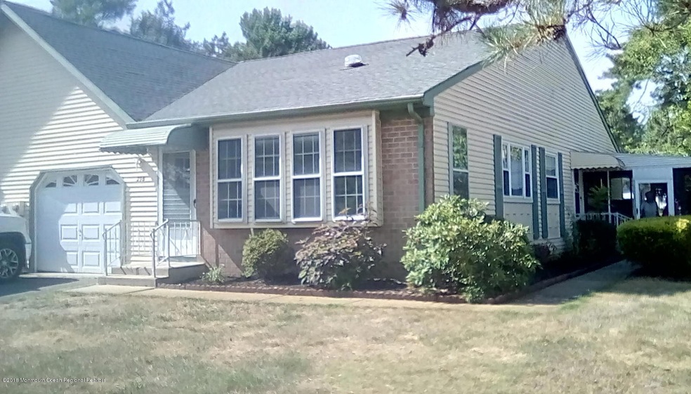 29A Sunset Rd unit B, Whiting, NJ 08759 - photo 1