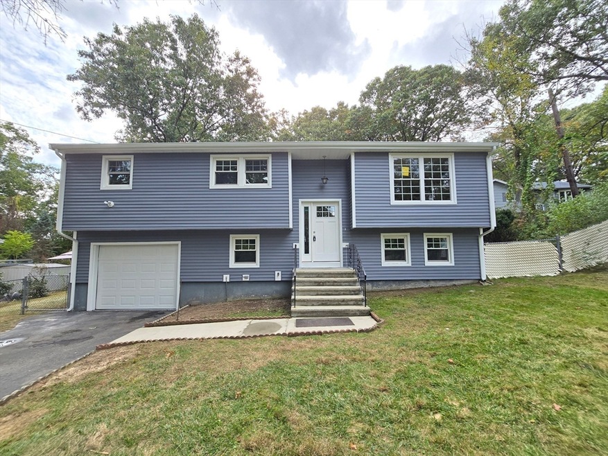 19 Druid Hill Ave E, Randolph, MA 02368 - photo 1