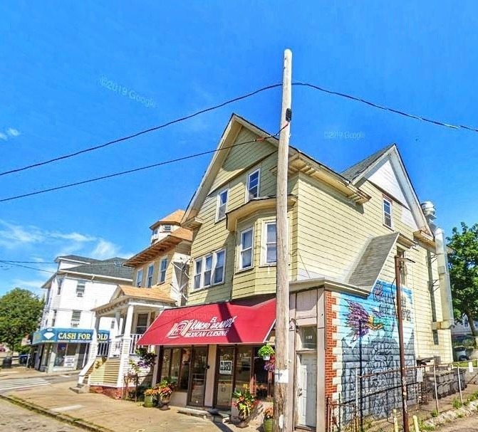 311 Plainfield St, Providence, RI 02909 - photo 1