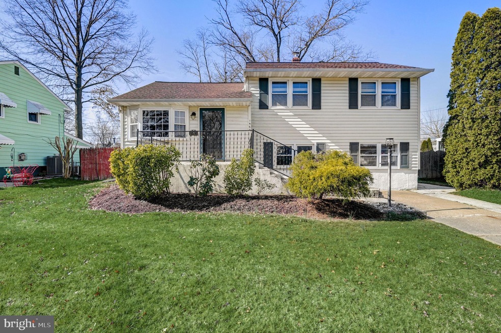 1467 Spruce Ave, Wilmington, DE 19805 - photo 1