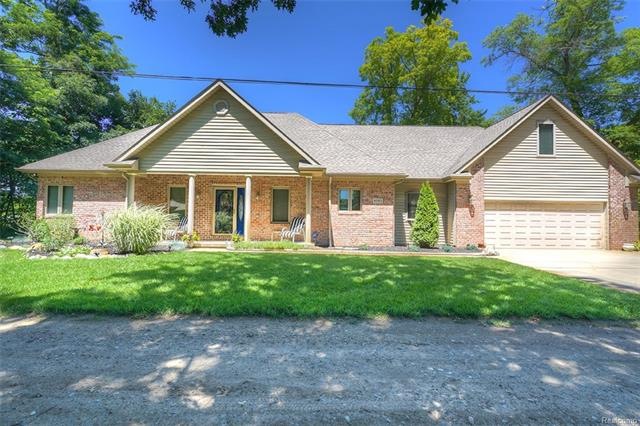 Welcome to 6093 S. Shore on Spring Lake