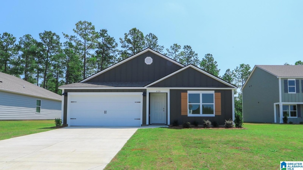 628 Saddlewood Ln, Columbiana, AL 35051 - photo 1