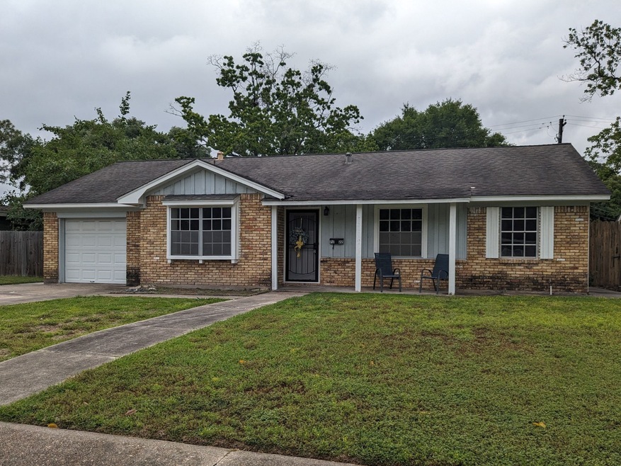 7122 Langdon Lane is 3 bedroom, 1 story ranch with
