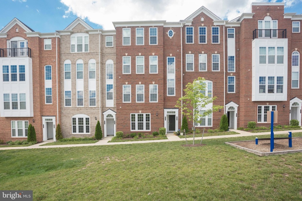 42735 Eildon Terrace, Ashburn, VA 20147 - photo 1