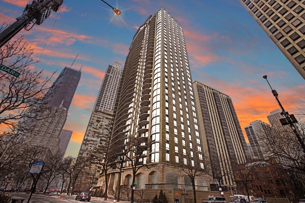 For Sale $999,900 • Co-Listing Agent