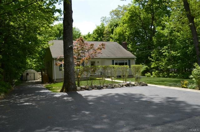 187 Haverstraw Rd, Suffern, NY 10901 - photo 1