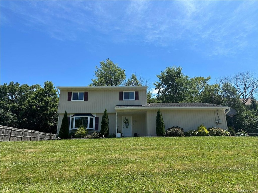 13 Mohican Rd, Newburgh, NY 12550 - photo 1