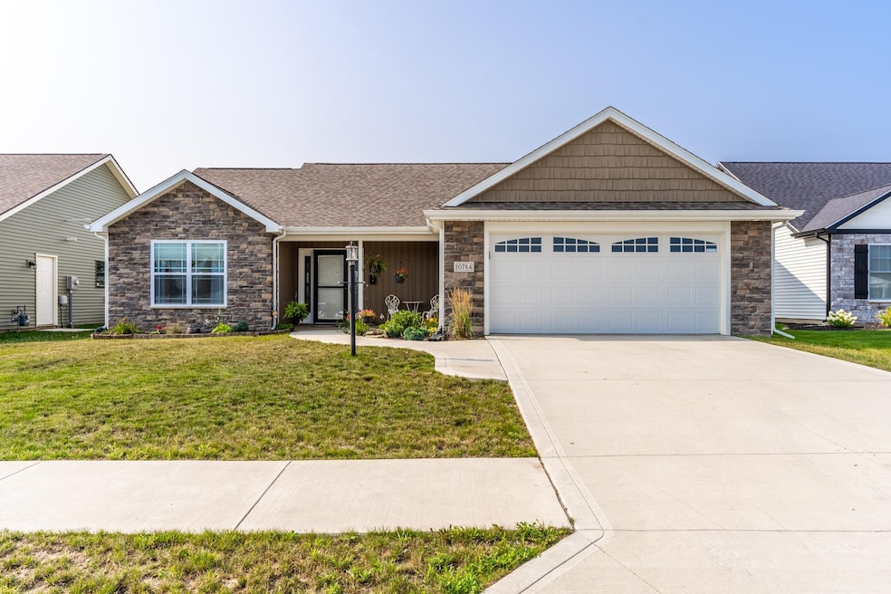 10764 Fieldlight Blvd, Fort Wayne, IN 46835 - photo 1