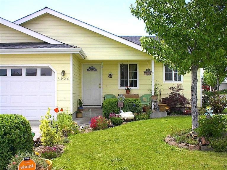 3920 Agate Meadows Ct, White City, OR 97503 - photo 1