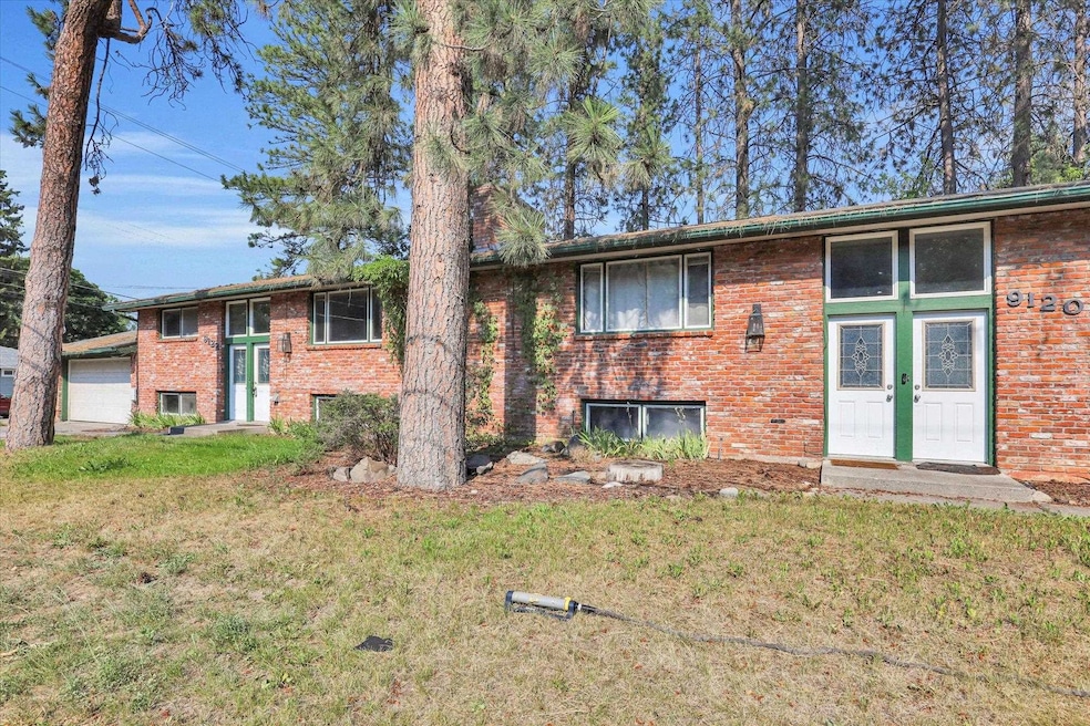 9120 N Wall St unit 9122, Spokane, WA 99218 - photo 1