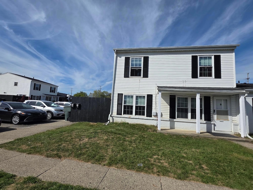 2450 Winding Hills Ct unit 2450, Columbus, OH 43224 - photo 1