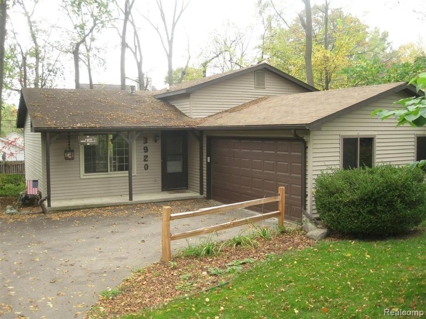 3920 Pinnock, West Bloomfield, MI 48324 - photo 1