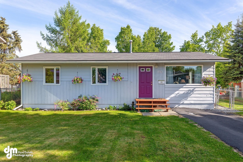 Front Exterior_CG_7928-FULL
