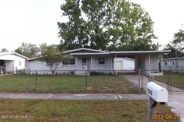 7503 Strato Rd, Jacksonville, FL 32210 - photo 1