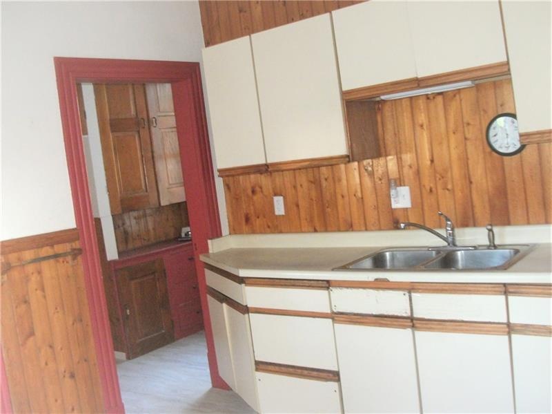 312 4th Ave, New Kensington, PA 15068 - photo 1