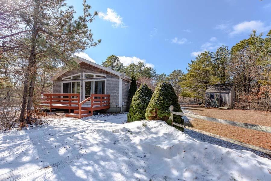 Sold $900,000 • Co-Listing Agent