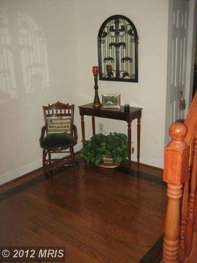 6323 Falling Brook Dr, Burke, VA 22015 - photo 1