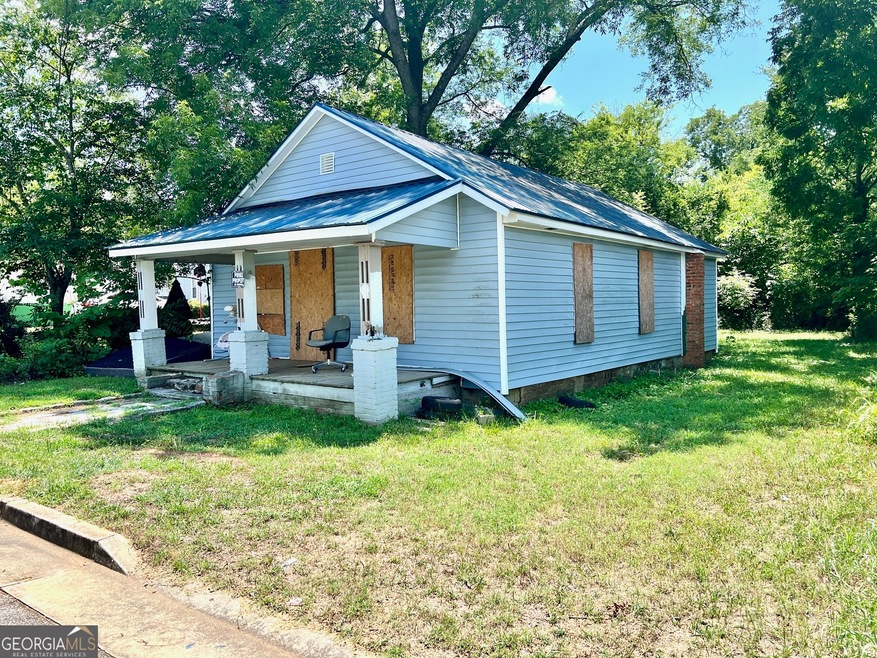 416 E Gordon St, Elberton, GA 30635 - photo 1