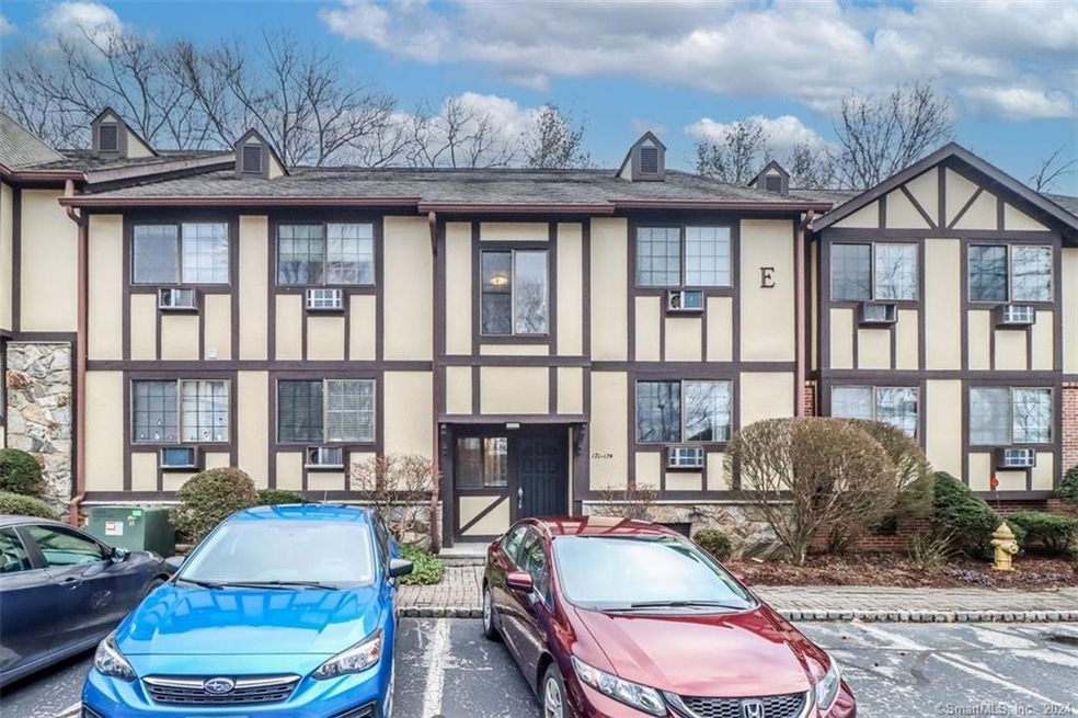 50 Aiken St unit 171, Norwalk, CT 06851 - photo 1