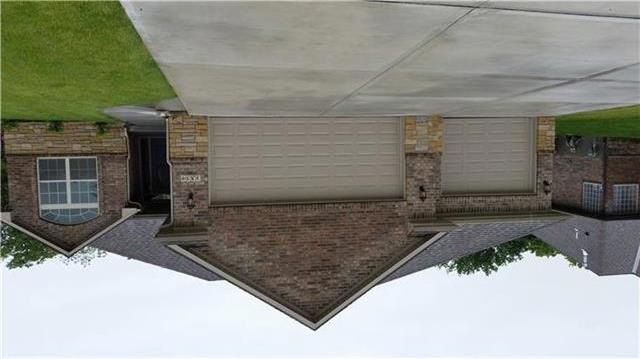 Picture of previous model.  Similar to what home w