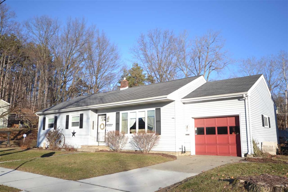 19 Lapointe St, Winooski, VT 05404 - photo 1