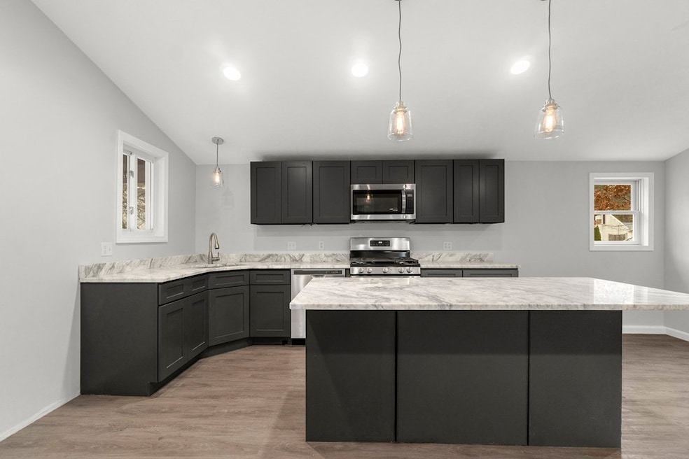 20 Evergreen Rd, Norton, MA 02766 - photo 1