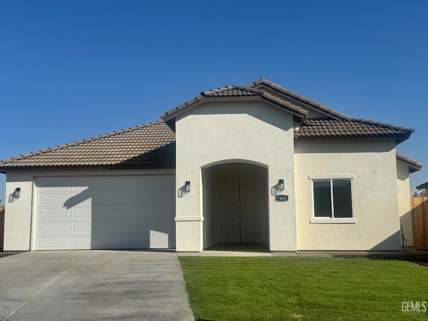 7404 Snowy Owl Ln, Bakersfield, CA 93306 - photo 1