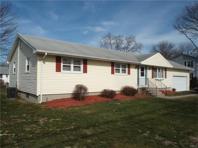 60 Bear Paw Rd, Stratford, CT 06614 - photo 1