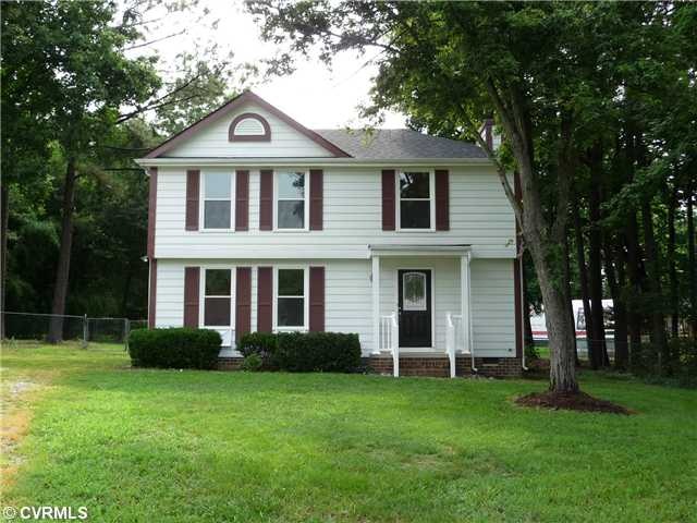 Exterior Front - Welcome home! Cul-de-sac Lot, spa