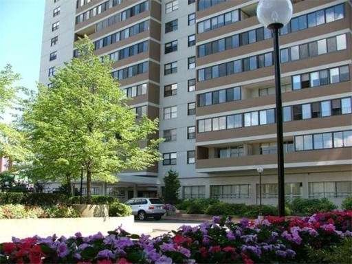 Hawthorne Place Condominium unit 15L, Boston, MA 02114 - photo 1