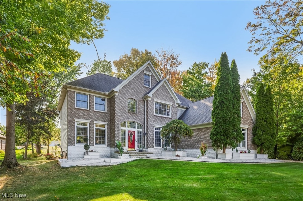 316 High Bluff, Aurora, OH 44202 - photo 1