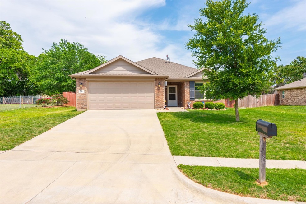 244 Walnut Bend Rd, Springtown, TX 76082 - photo 1