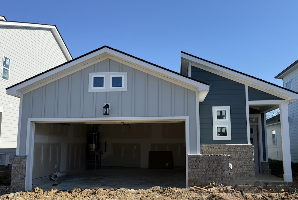 1256 Linn Cove Ct, Gallatin, TN 37066 - photo 1