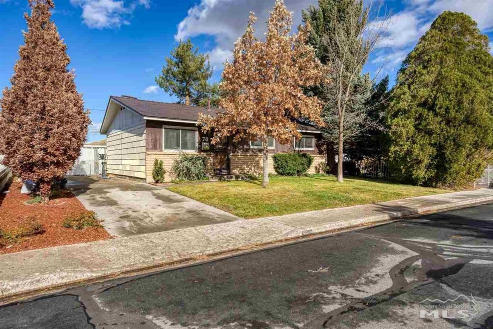 70 Sheridan Way, Sparks, NV 89431 - photo 1
