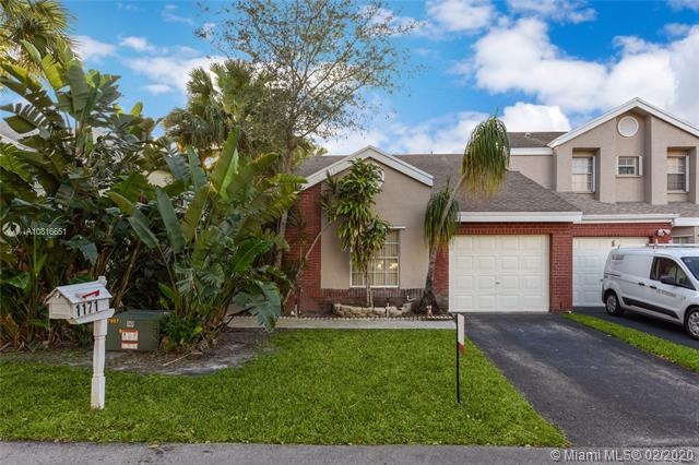 1171 SW 110th Ln, Davie, FL 33324 - photo 1
