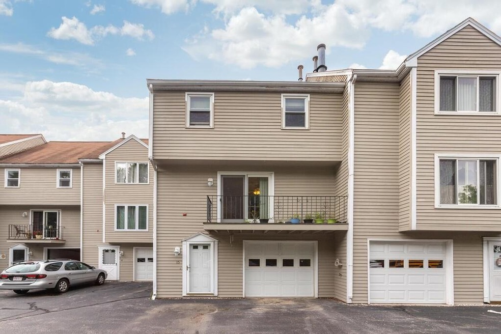 395 Donohue Rd unit 15, Dracut, MA 01826 - photo 1