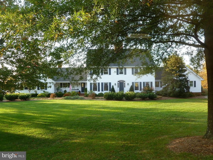 7459 View Tree Turn, Warrenton, VA 20186 - photo 1