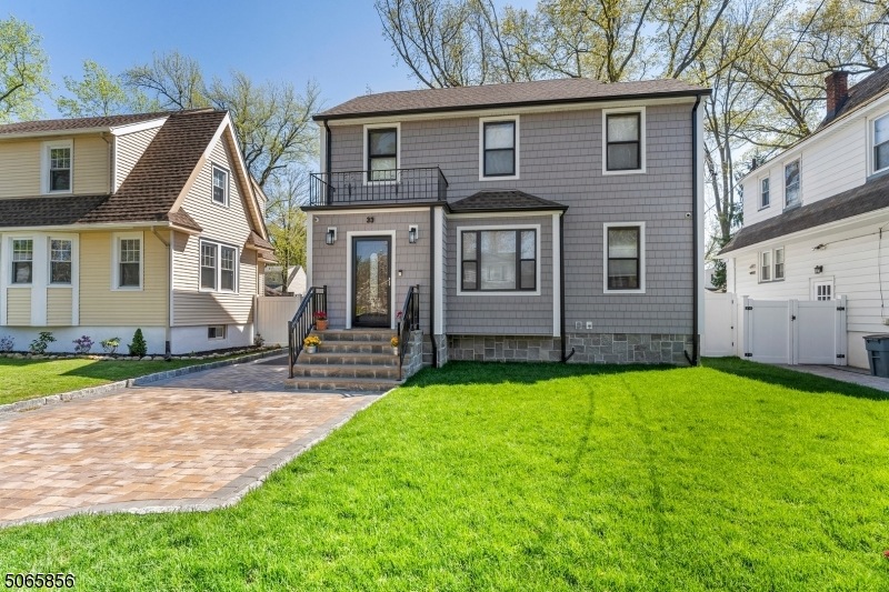 33 Davies Ave, Dumont, NJ 07628 - photo 1