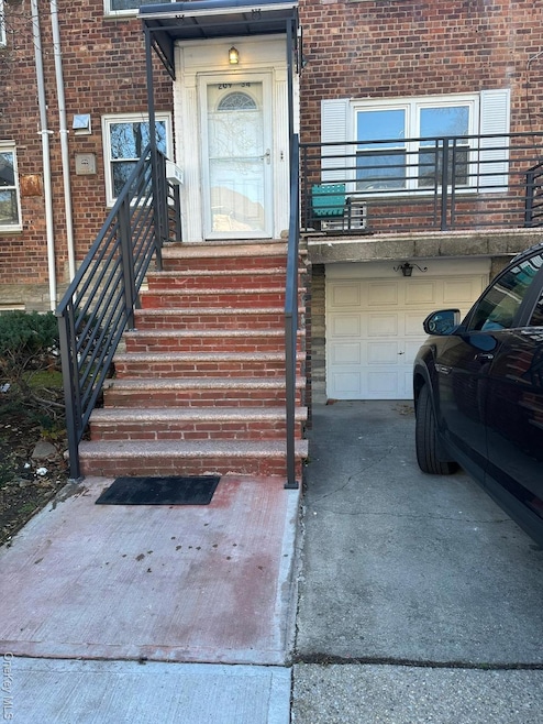 20934 41st Ave unit 1, Bayside, NY 11361 - photo 1