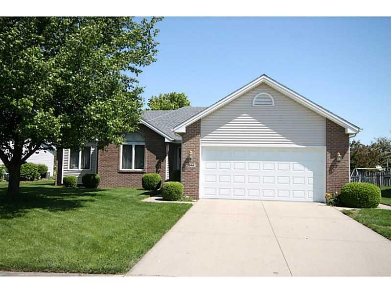 5942 Kennesaw Trail, Columbus, IN 47203 - photo 1