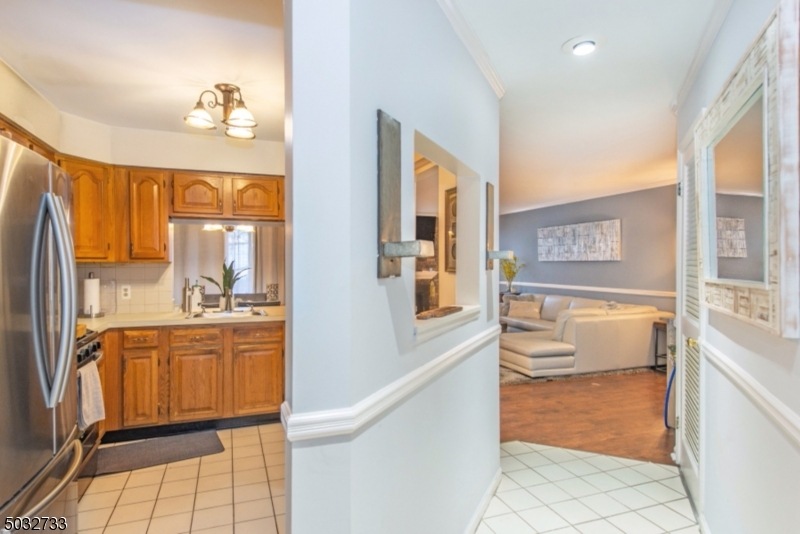 5 Amethyst Ln, Paterson, NJ 07501 - photo 1