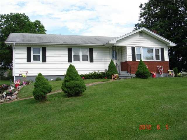 247 Oxford Rd, Chester, NY 10918 - photo 1